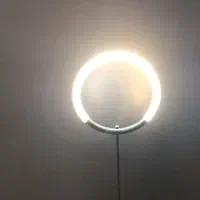 آباژور مدرن ایستاده طرح رینگ لایت تمام نور|چراغ خواب و آباژور|تهران, شهرک چیتگر|دیوار