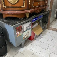 میز چوبی ۴ عدد میز فلزی بزرگ فروش به علت نبود جا