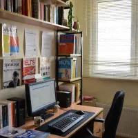 تدریس زبان انگلیسی توسط استاد دانشگاه