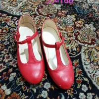 مقداری لباس دخترانه نوی نو|کفش و لباس بچه|بروجرد, |دیوار