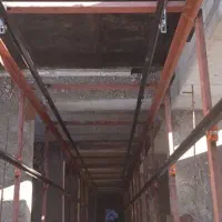 شاگرد برای کار آسانسور
