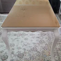 میز|میز و صندلی غذاخوری|رشت, فلسطین|دیوار