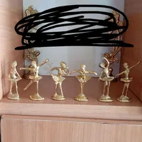 ۶ عدد مجسمه برنجی