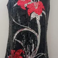 مانتو و لباس مجلسی|لباس|نیشابور, گنبد سبز|دیوار