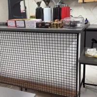 استخدام نیرو در کافه