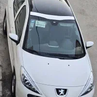 فروش پژو ۲۰۷ سفید دنده دستی سقف پانوراما