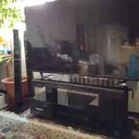 میز تلویزیون مناسب تا tv65 شیشه ای دودی بسیار شیک|میز تلویزیون|شیراز, رکن‌آباد|دیوار