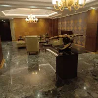 ظفر آپارتمان ۱۳۲ متر ۳ خواب/ ارزنده