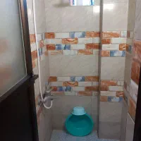 با امکانات کامل پارکینگدار،کولردار،درنخجیر|اجارهٔ کوتاه‌مدت آپارتمان و سوئیت|لاهیجان, لیالستان|دیوار