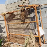 تخت آهنی ۶نفره محکم و سالم