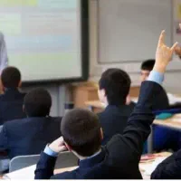 اشتغال درادارات موسسات آموزشگاها