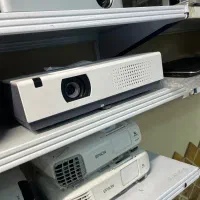 فروش انواع ویدیو پرژکتور های استوک