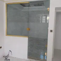 اجرا و نصب شیشه سکوریت (میرال) نشکن|خدمات پیشه و مهارت|فردیس, قریشی|دیوار