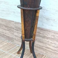 گلدان چوبی