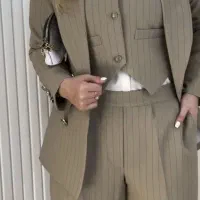 کانال پوشاک|لباس|بابل, |دیوار