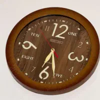 ساعت دیواری