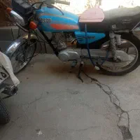 موتور 125 مدل 90 سالم سرحال