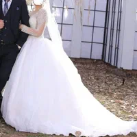 لباس عروس زیبا وبراق