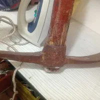 پتک و کلنگ قدیمی|ابزارآلات|سهند, |دیوار