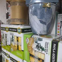 سطل‌‌ودستمال‌داخل‌سطل‌پلاستیک