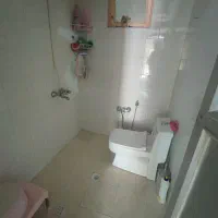 منزل ویلایی دو طبقه / در از حیاط / خیابان آوا|فروش خانه و ویلا|شیراز, شهرک صدا و سیما|دیوار