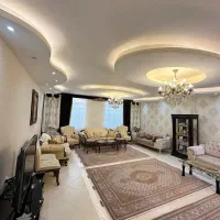 ۱۲۸ متر سه‌خواب رو به نما / سازنده خوشنام