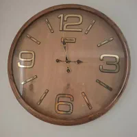 ساعت دیواری