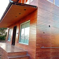 کلبه چوبی لوکس با ویوی عالی|اجارهٔ کوتاه‌مدت آپارتمان و سوئیت|قائم‌شهر, |دیوار