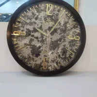 ساعت دیواری