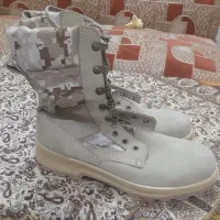 یک جفت پوتین کوه نوردی دی جی تالی نو سبک