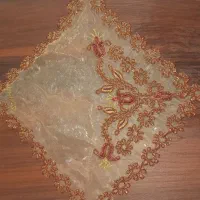 رو میزی داخل بوفه ای