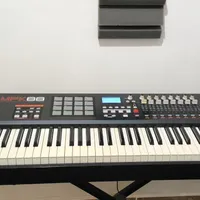 میدی کنترلر کلاویه سنگین آکایی akai mpk88