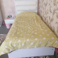 تخت تک‌نفره بهمراه تشک|تخت و سرویس خواب|گنبد کاووس, |دیوار