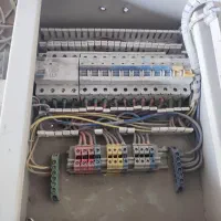 تابلو برق تقسیم سه فاز و تکفاز