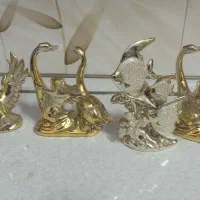 دکوری مجسمه طلایی رنگ ثابت