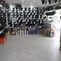 مغازه بازار سر پوشیده