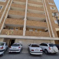 اپارتمان صفر ازاد شهر،