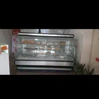 ویترین  خمیده تمام استیل شیرینی خشک