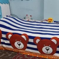 تخت نوجوان در حد نو|تخت و سرویس خواب|شاهین‌شهر, شهرک ردانی پور|دیوار