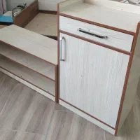 جاکفشی نیمکت دار