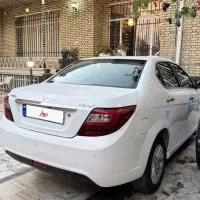 دنا پلاس مدل1398بدون رنگ بدون توضیح لیسه و قلم