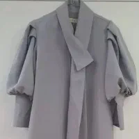 مانتو طوسی آستین پف دار،یقه کراواتی، سایز ۴۰،۴۲ نو