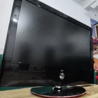 فروش فوری تلویزیون 37LG درحدنو تمیز و خیلی شیک