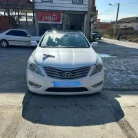 آزرا گرنجور ۲۰۱۲