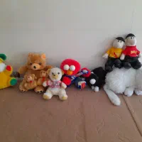 تعدادی عروسک
