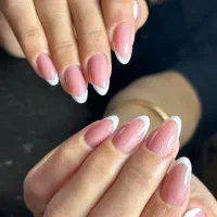 کاشت ناخن به سبک روسی ماندگاری تضمینی