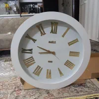 ساعت دیواری