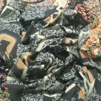 ۴ونیم مترپارچه چادر۴۰۰تومان