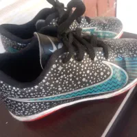 کفش فوتبال سایز ۳۲