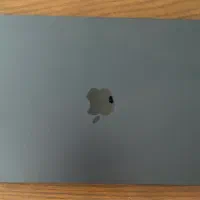 Macbook air M2